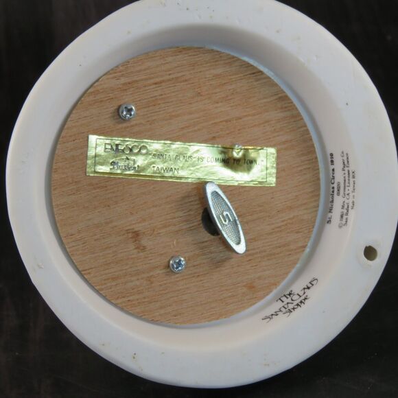 The Santa Claus Shoppe Enesco Santa In Chimney Porcelain Musical Figurine 1985 - Picture 12 of 16